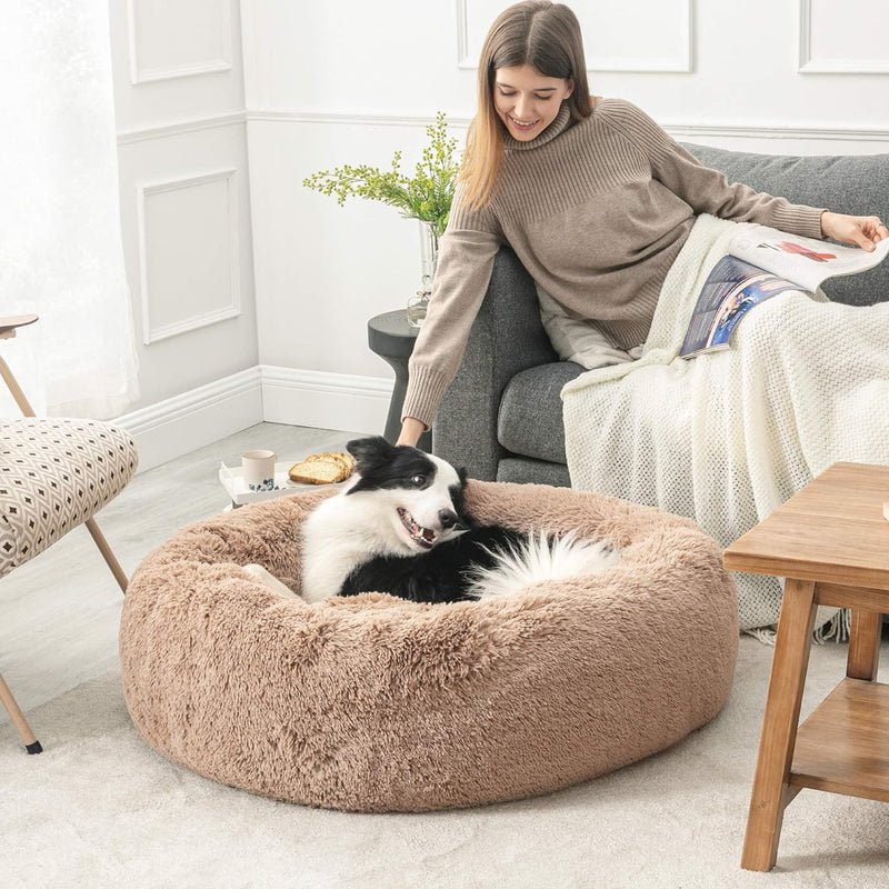 Cama redonda de felpa para perros