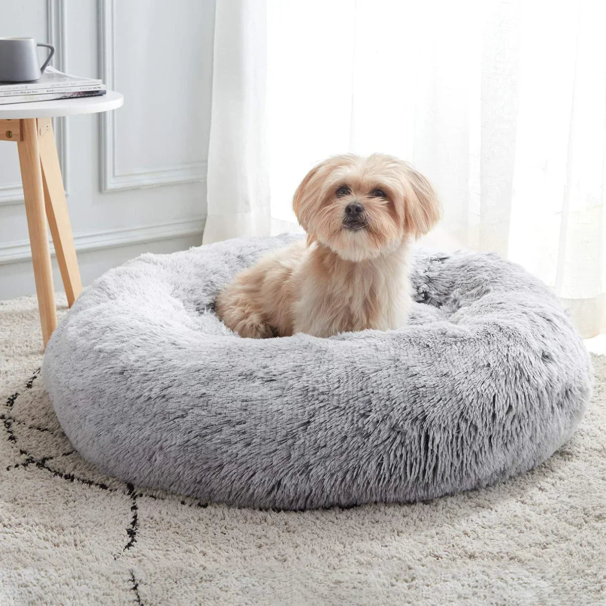 Cama redonda de felpa para perros