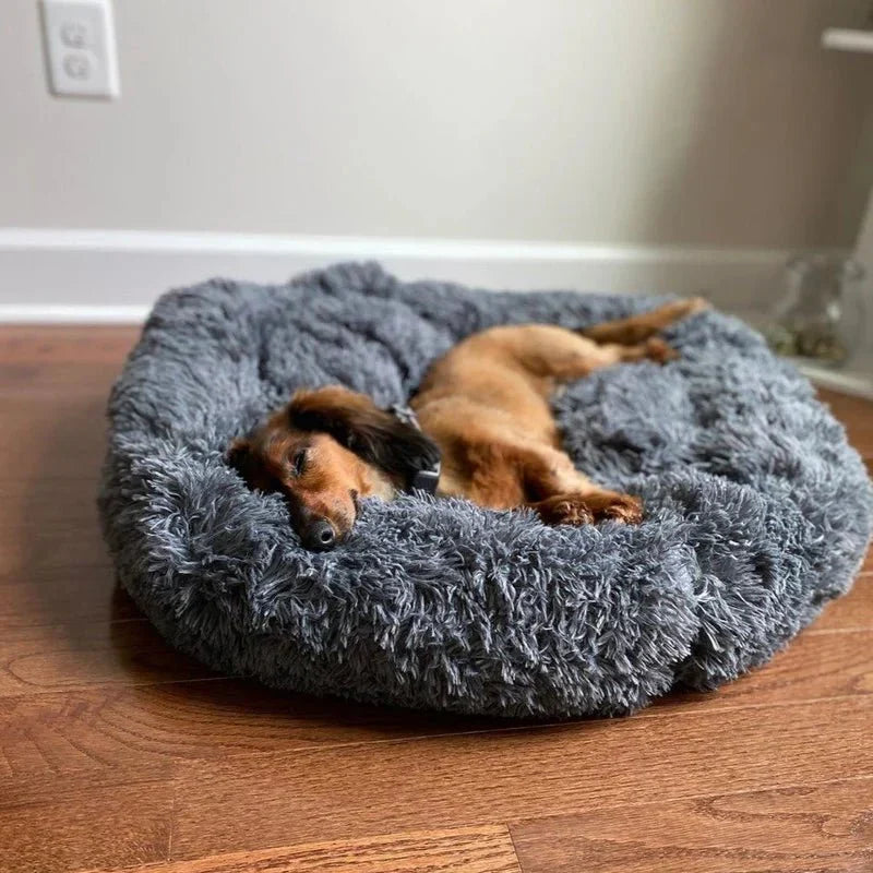 Cama redonda de felpa para perros